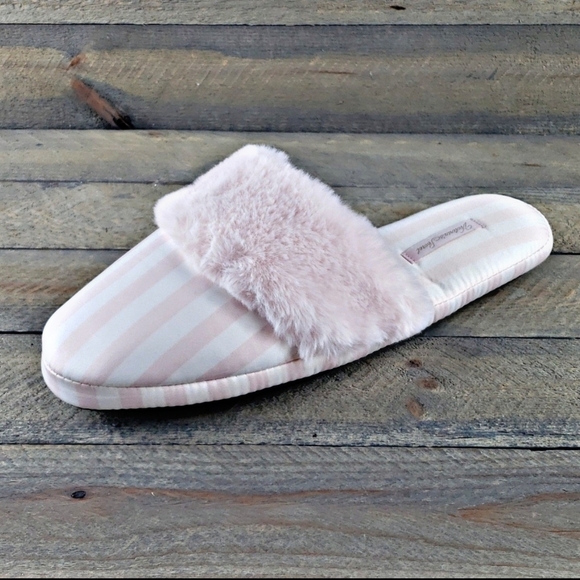 SOLD IN LUXE - Picture 9 of 14